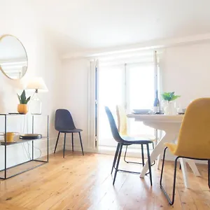 Lucky Number 79 - Unesco World Heritage Penthouse Apartment Coimbra